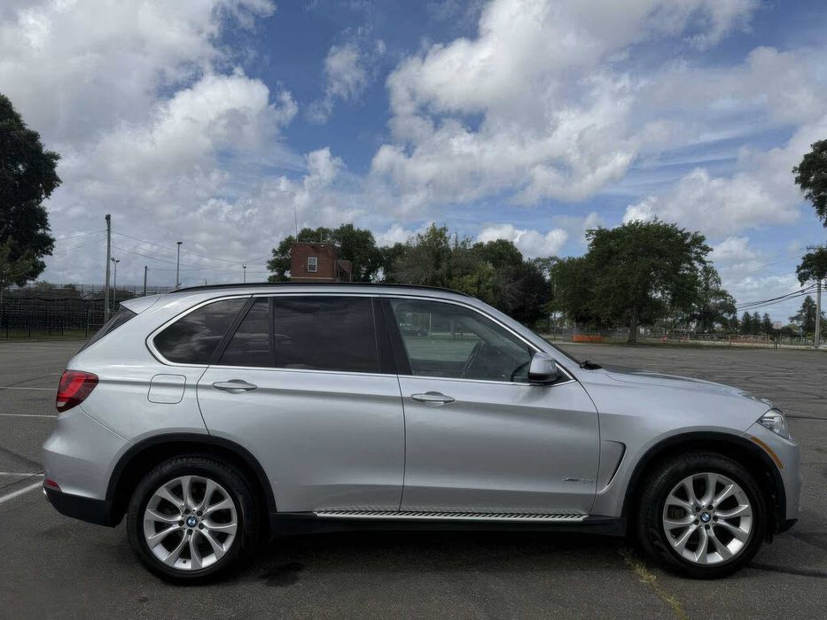 BMW X5 xDrive35i      2016