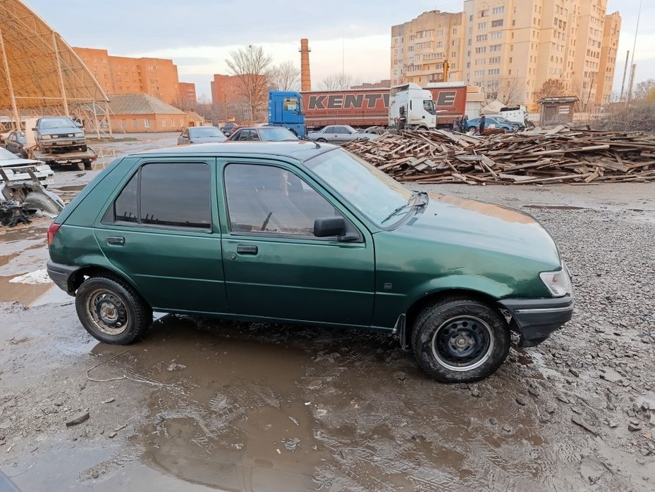Форд Фіеста 1.3 бенз.