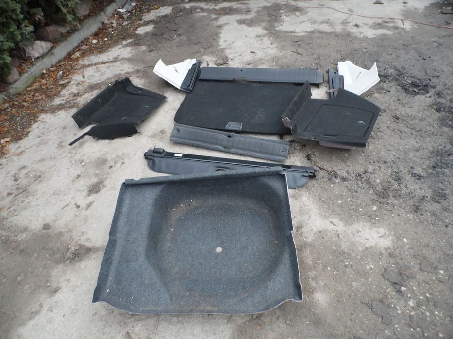 Mercedes A169 Kompletny bagażnik Roleta