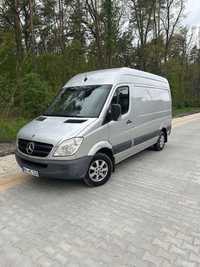 Mercedes-Benz Sprinter  Mercedes-Benz Sprinter