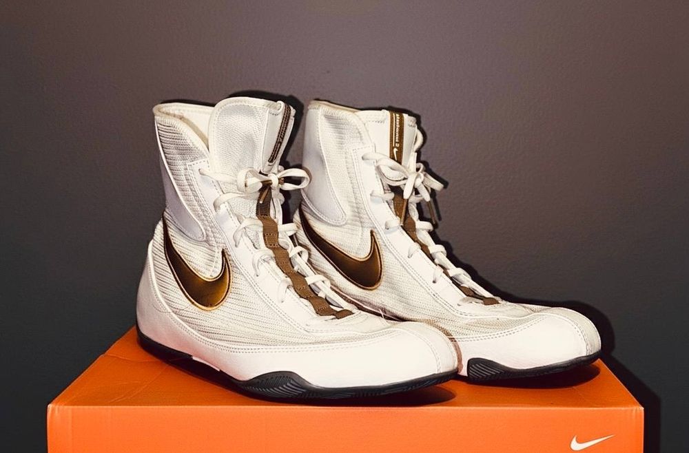 Продам боксерки Nike Machomai 2