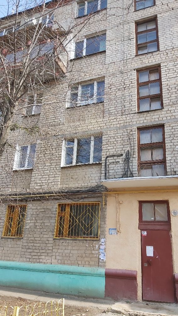 Продам Гостинку, недалеко от метро