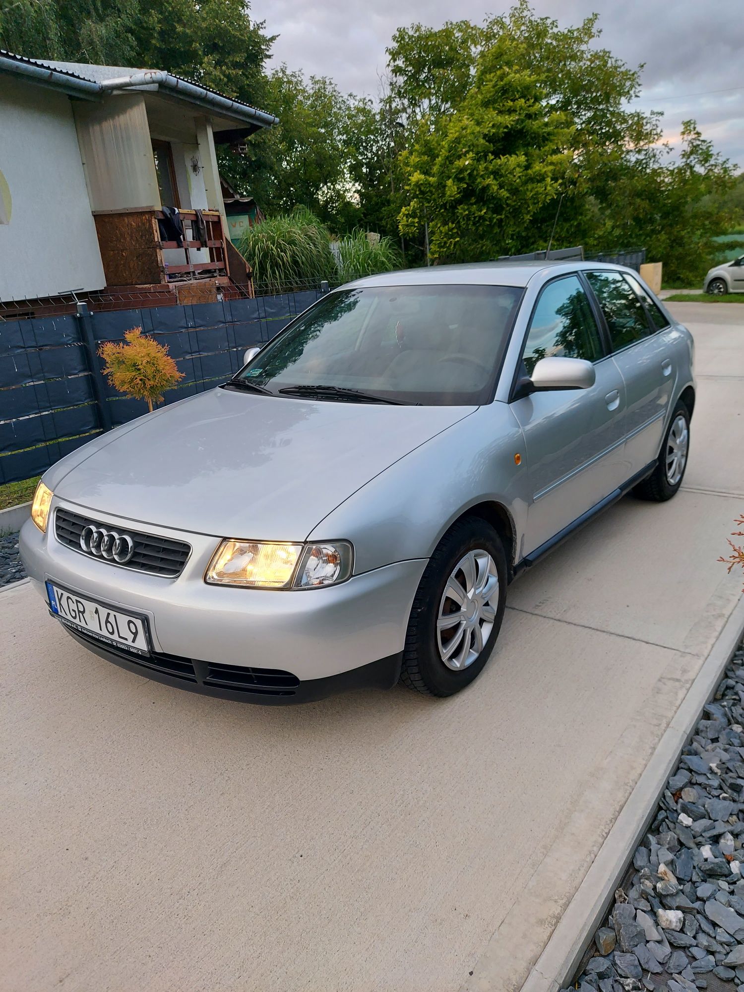 Sprzedam Audi A3 1.6b 102km 2000 rok !