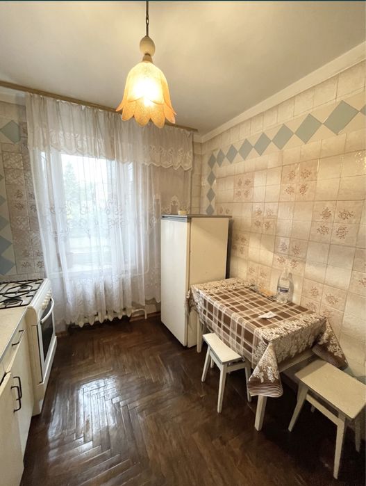 Оренда 3 кім квартири вул. Небесноі Сотні-Бандери