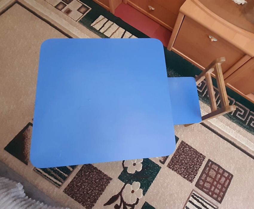 Стіл та стілець дитячий