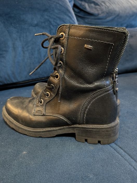 Skórzane czarne kozaki trapery botki buty zimowe dziewczynki Lasocki