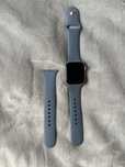 Apple Watch SE koperta 40mm