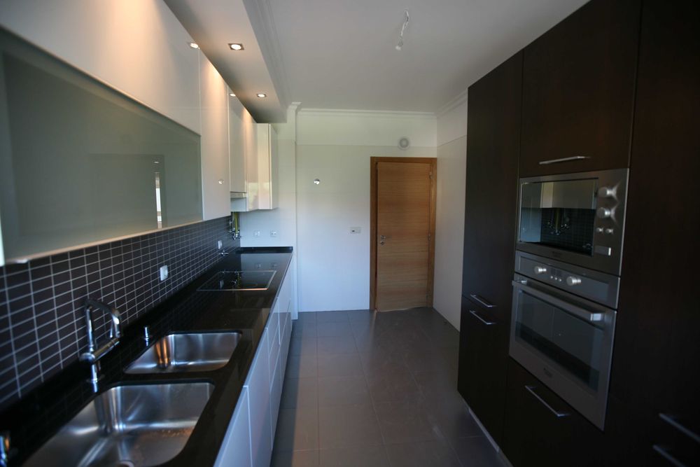 Arrenda-se T3 Lumiar