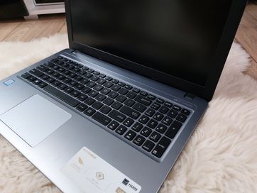 Laptop ASUS a540u, jak nowy, stan idealny