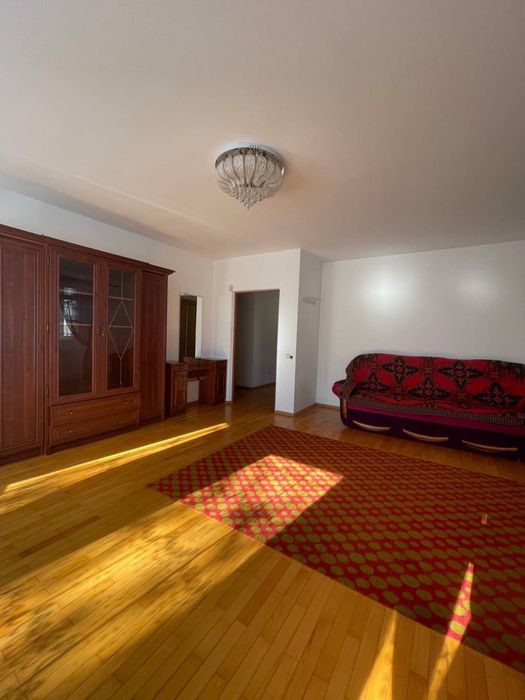 Оренда 3 км квартири поблизу Центру