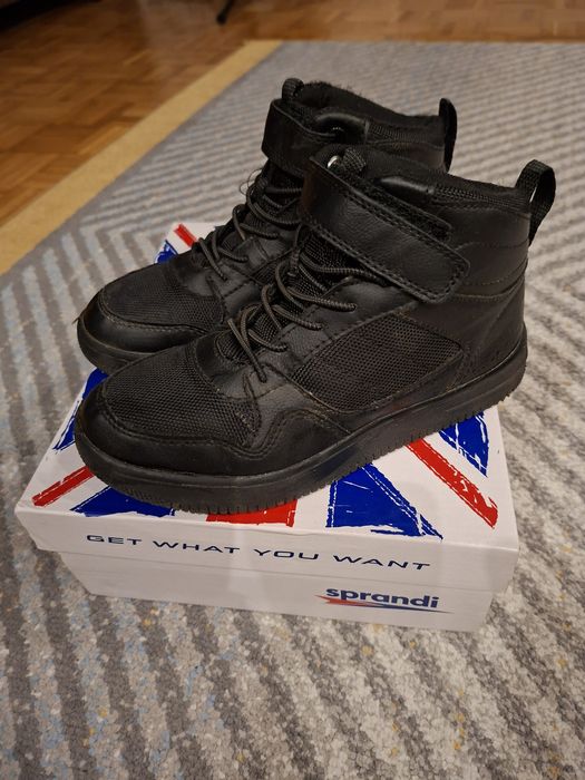 Buty zimowe ciepłe 34