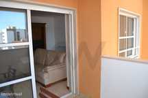T2 para arrendamento, Garagem Box, Matarraque