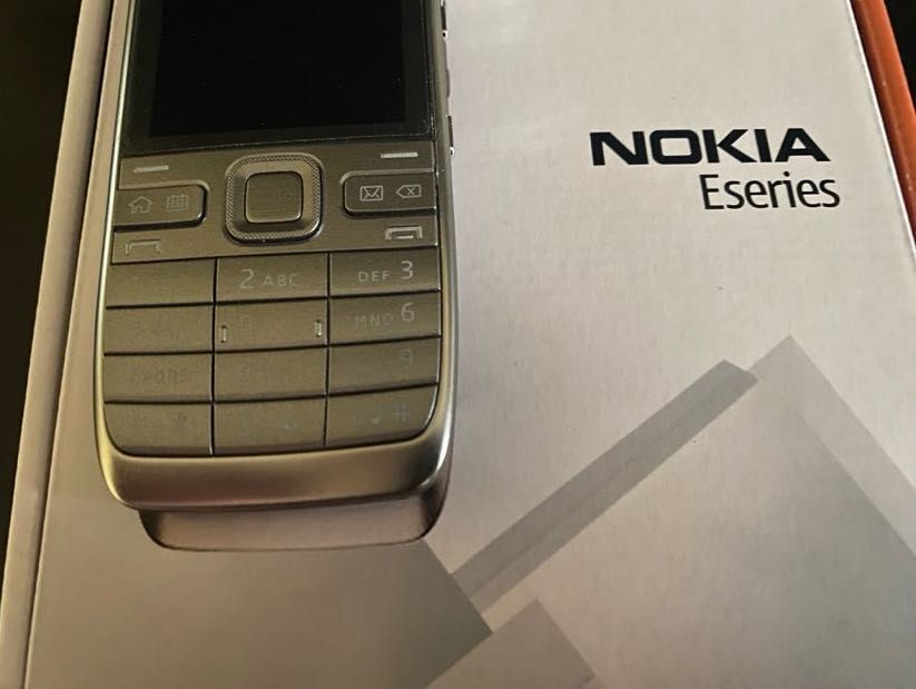 Nokia E52 - pełny zestaw