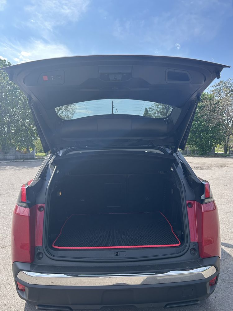 Продам авто Peugeot 3008
