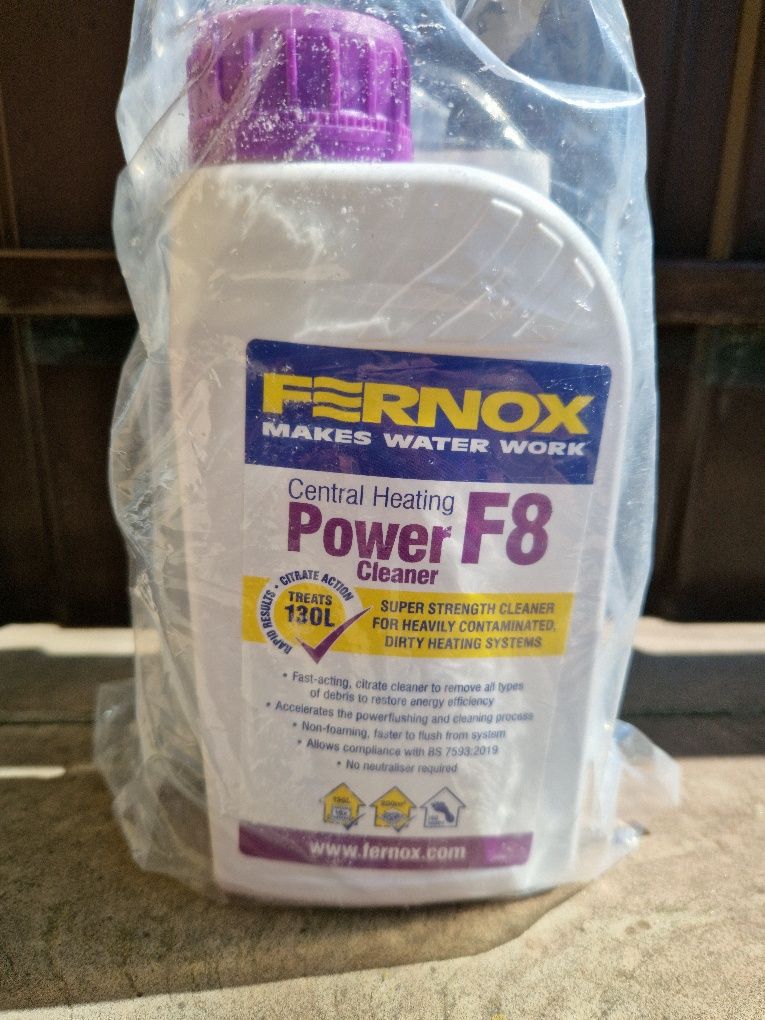 Fernox Power Cleaner F8 500ml (очисник системи опалення)