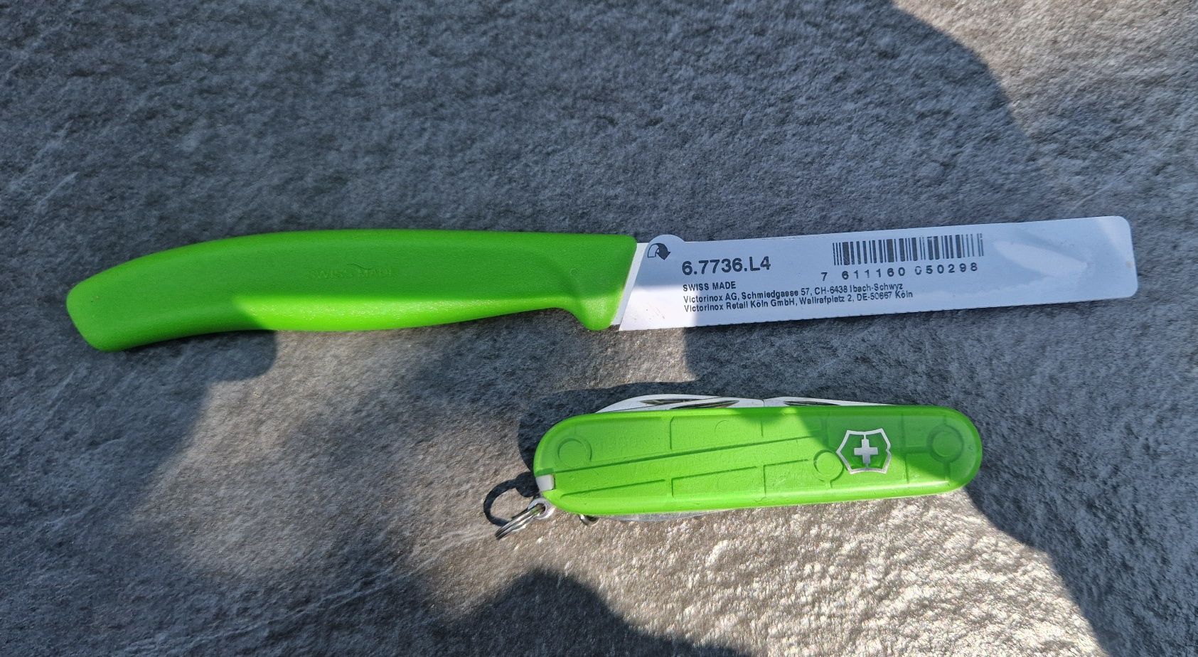 Victorinox Twins spartan green aple unikat kolekcjonerski .