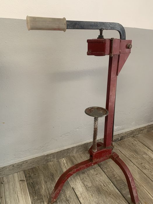 Maquina para engarrafar vinho