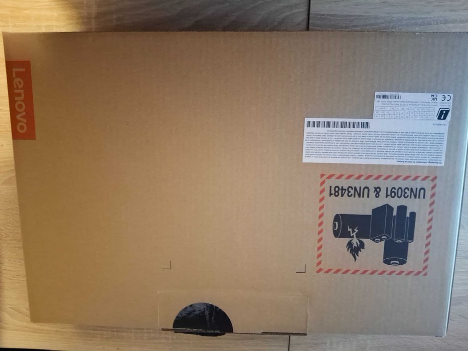 Lenovo IdeaPad Slim 3