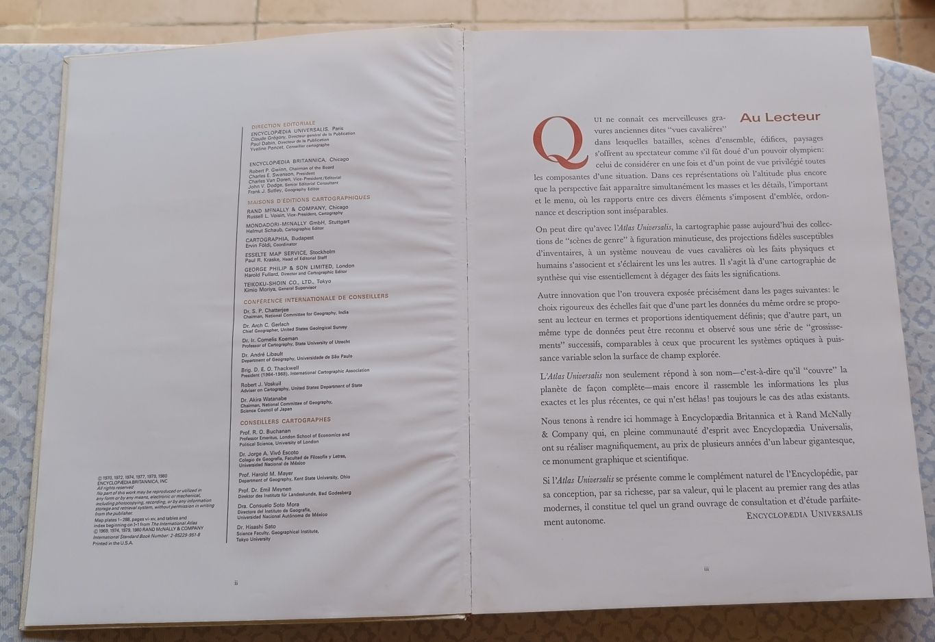 Atlas Universalis , Encyclopedia Universalis -France