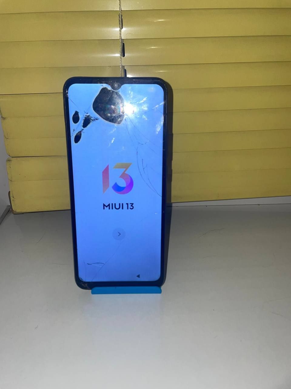Poco C40 под замену экрана