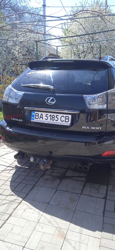 Продам терміново авто Lexus rx300