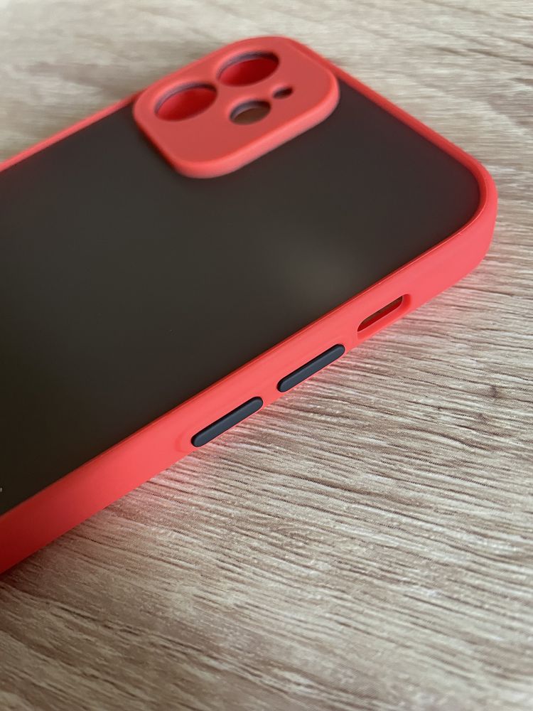 Capa iPhone 12 Vermelho e Preto anti queda