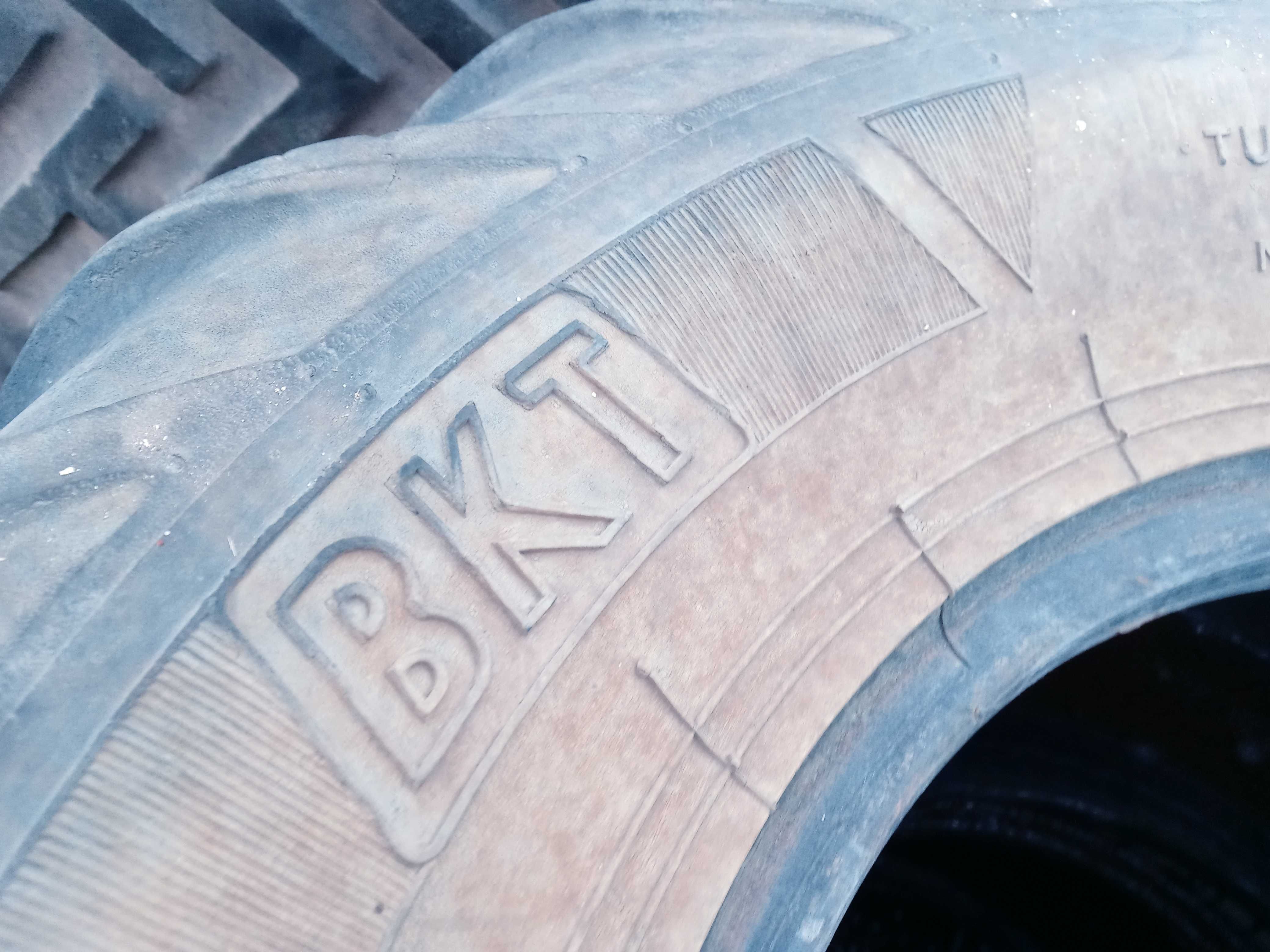 opony terenowe rolnicze BKT 33x15.5-15