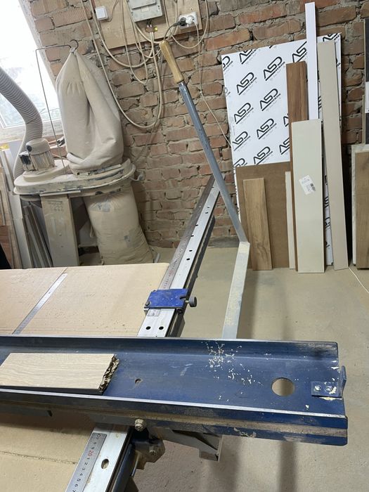 Форматно - розкрійний станок для ДСП , МДФ , Дерева