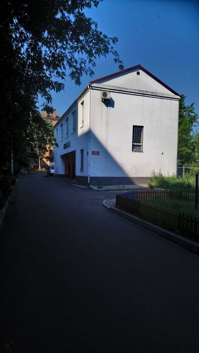 2х 'эт. физкультурно-оздоровительный комплекс с тренажерным обор.