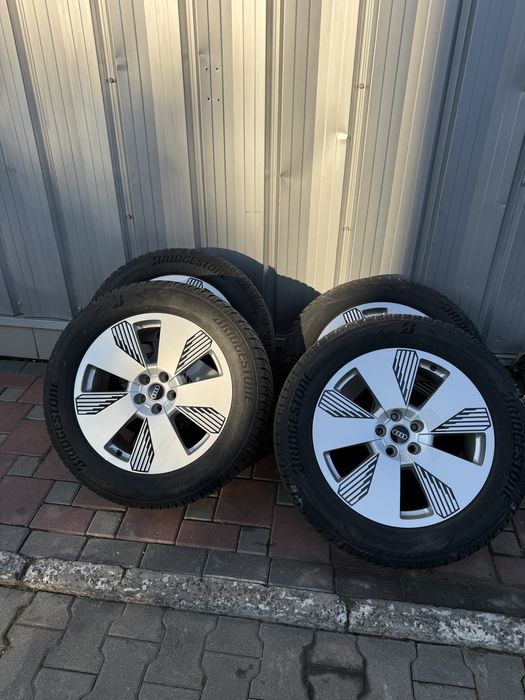 Диски Ауді R19 8,5J ET 36