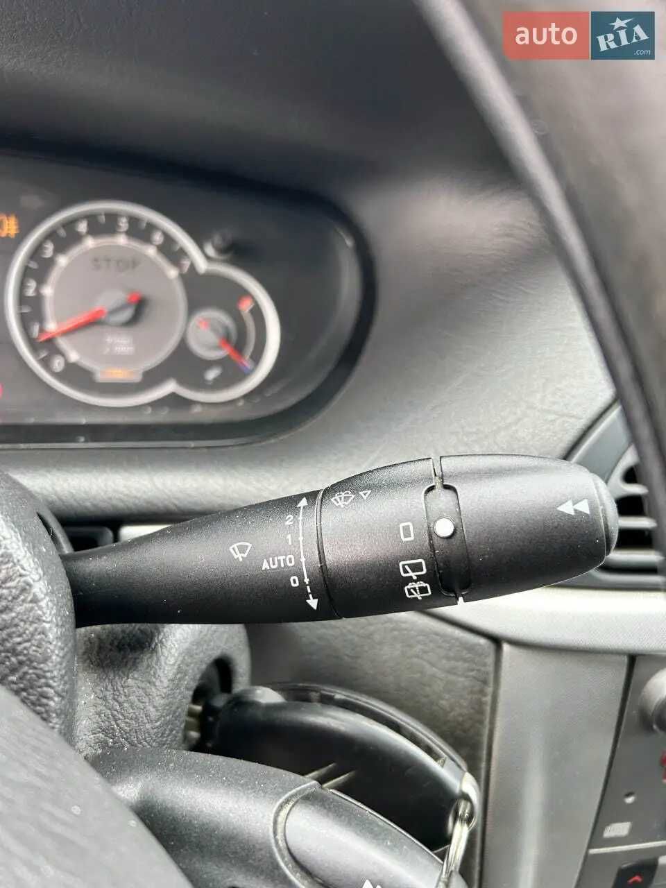 Продам власне авто.