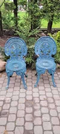 Krzesła retro vintage pięknie  zdobione