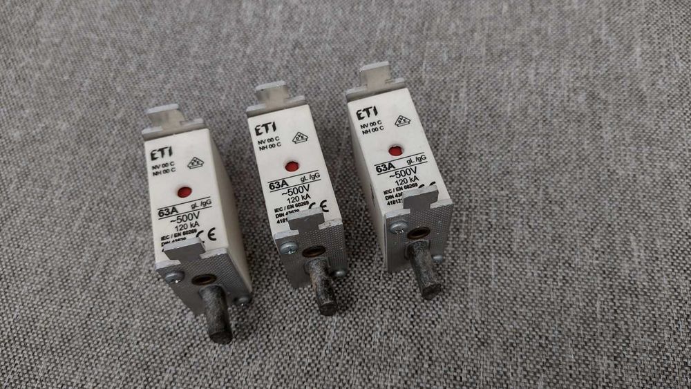 Bezpiecznik mocy WT-00 C 63A gL/gG