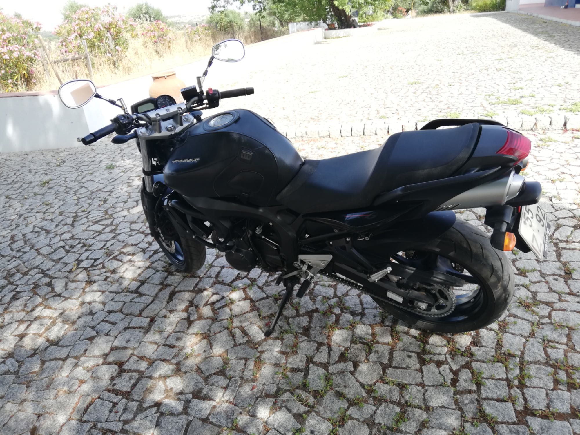 Moto YAMAHA FZ6, 2010, 1 Dono, 24 000Km