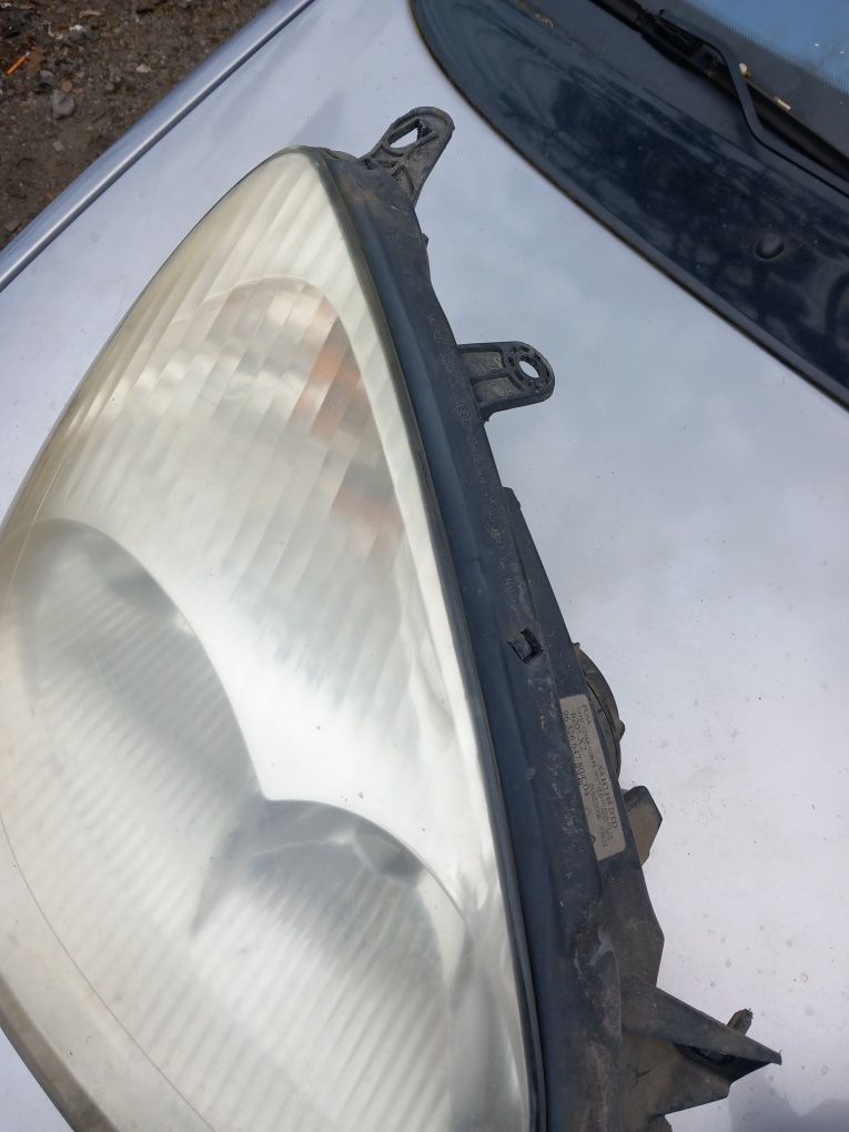 Lampy przód citroen c5