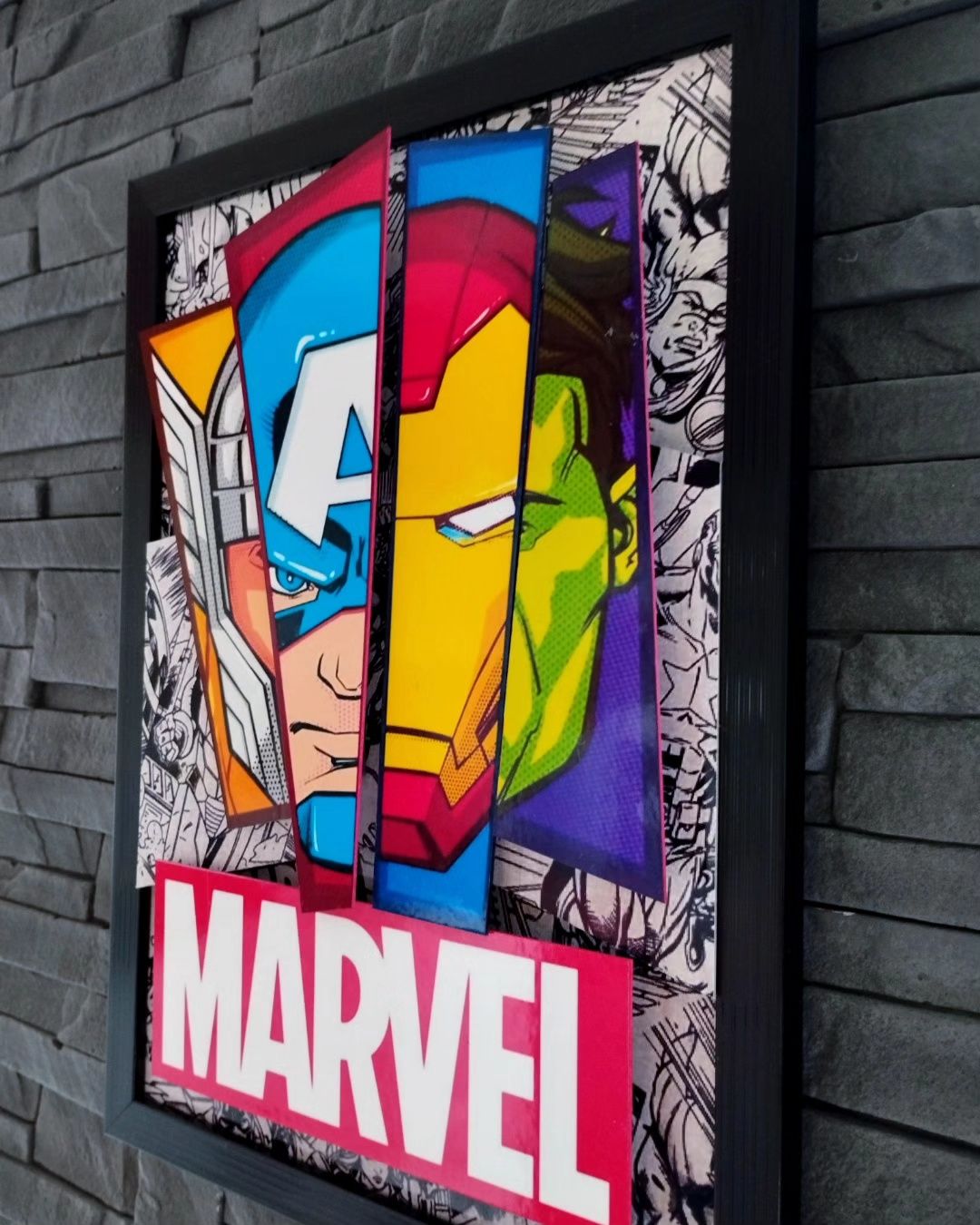 Shadowbox Marvel Fan