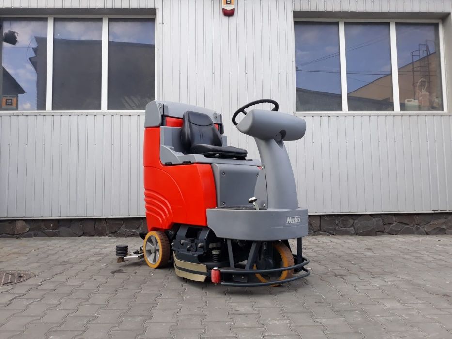 Szorowarka samojezdna HAKO Hakomatic B 115 R [TB 750]