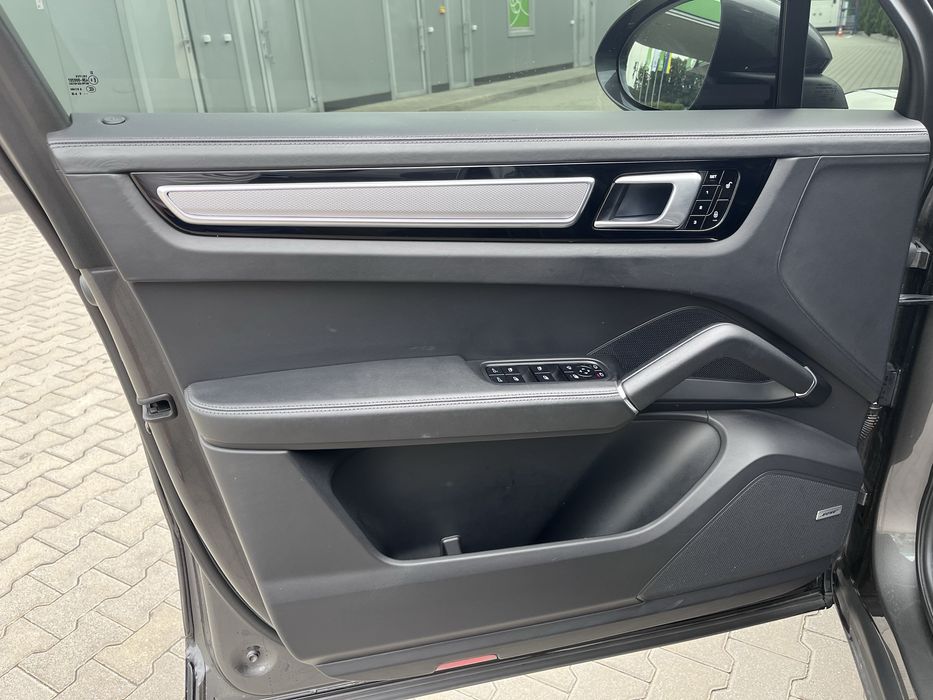 Продажа Porsche Cayenne S официал!!