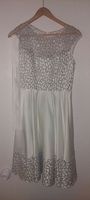 Платье женское нарядное