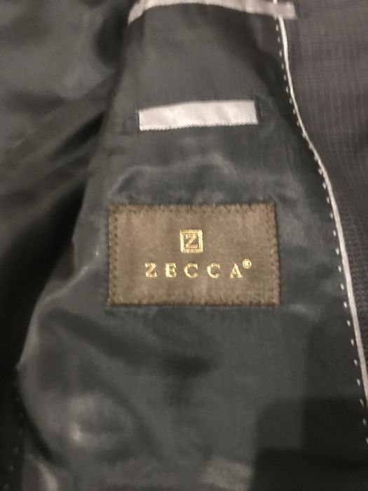 Костюм мужской деловой