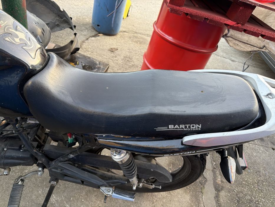 Fotel Barton siedzenie motor skuter ZN50Q-9 Junak