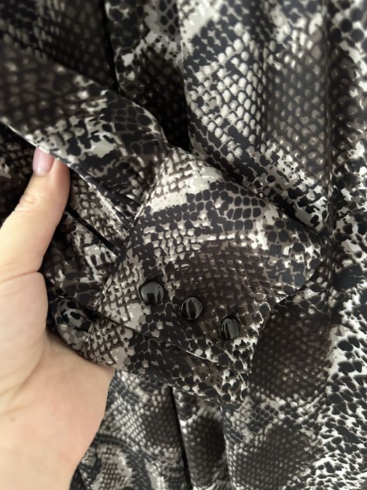 Стильна сукня з принтом під зміїну шкіру бренд VOVK розмір S-M