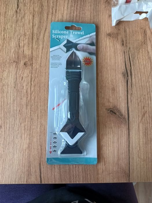 Zestaw do nakładania i usuwania silikonu