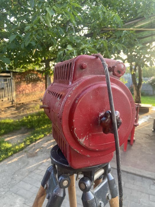 Театральний прожектор