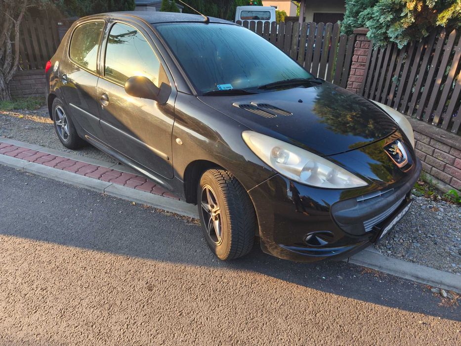 Peugeot 206+ Plus 5drzwi 1.4i 115tys/km Klima do jazdy niski przebieg