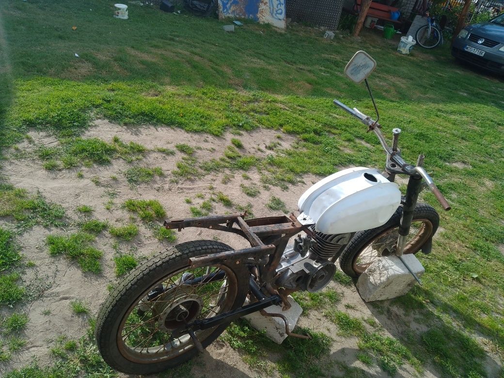 WSK 125 do remontu lub na części