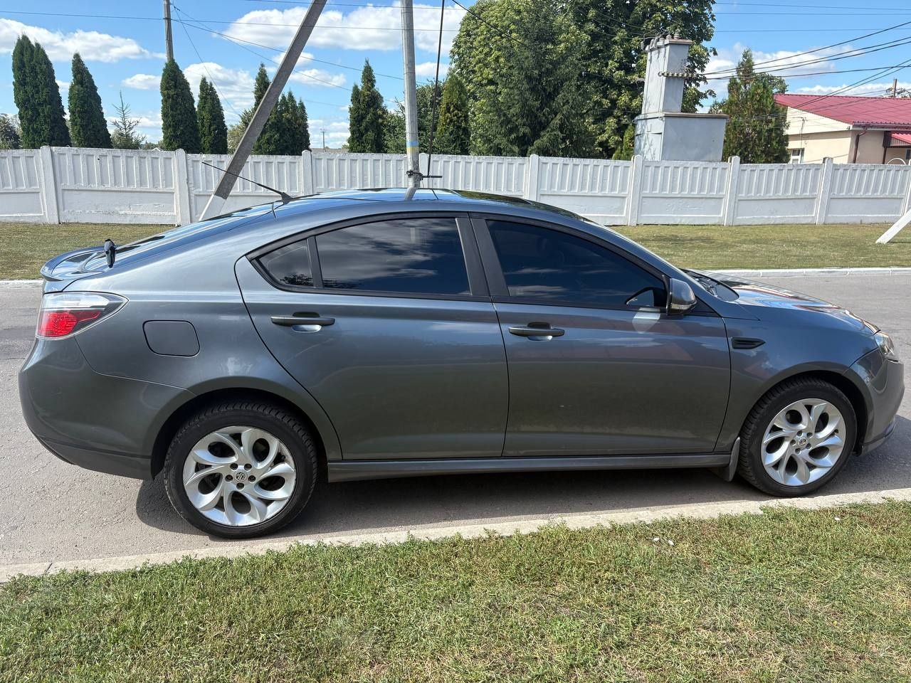Автомобіль MG 6 Turbo