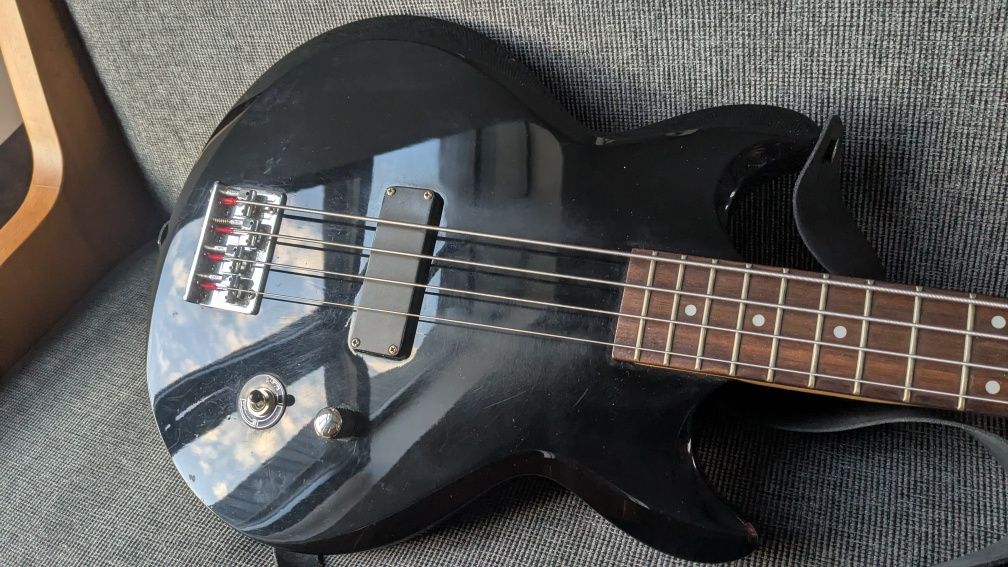Ibanez gio бас гітара