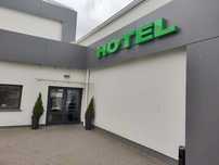 Sprzedam napis HOTEL