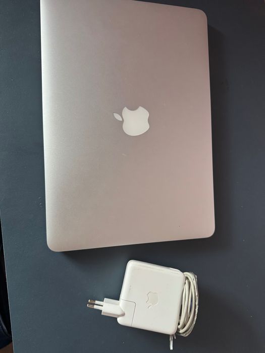 Macbook pro 256 GB okazja